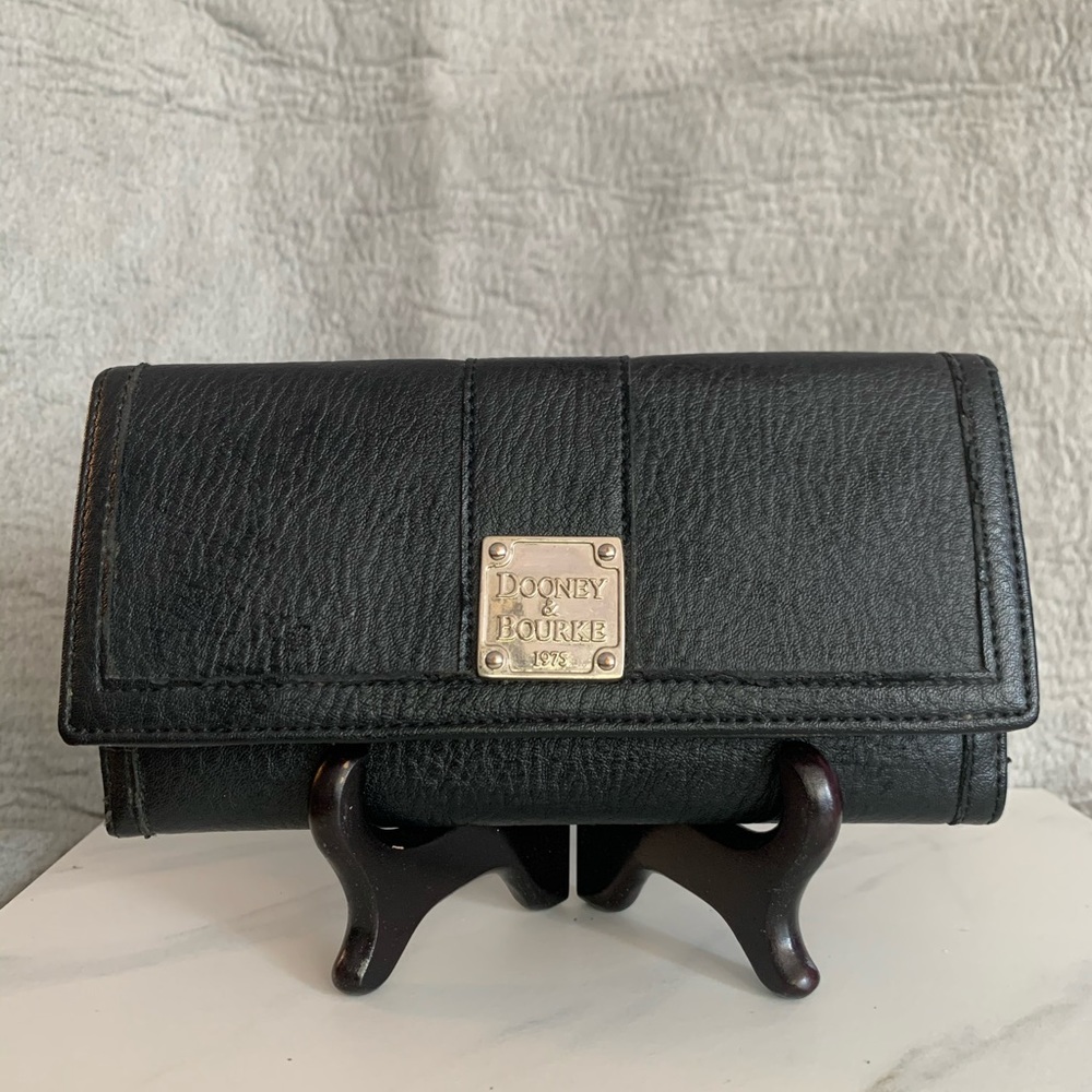 Dooney & Bourke Wallet